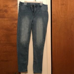 American eagle extremely stretchy skinny jeans
